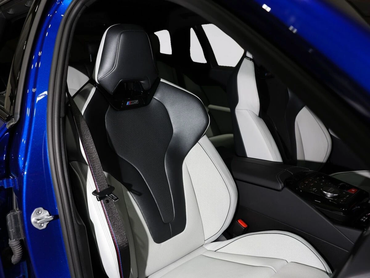 2025 BMW M5 M5 Touring - Photo 6