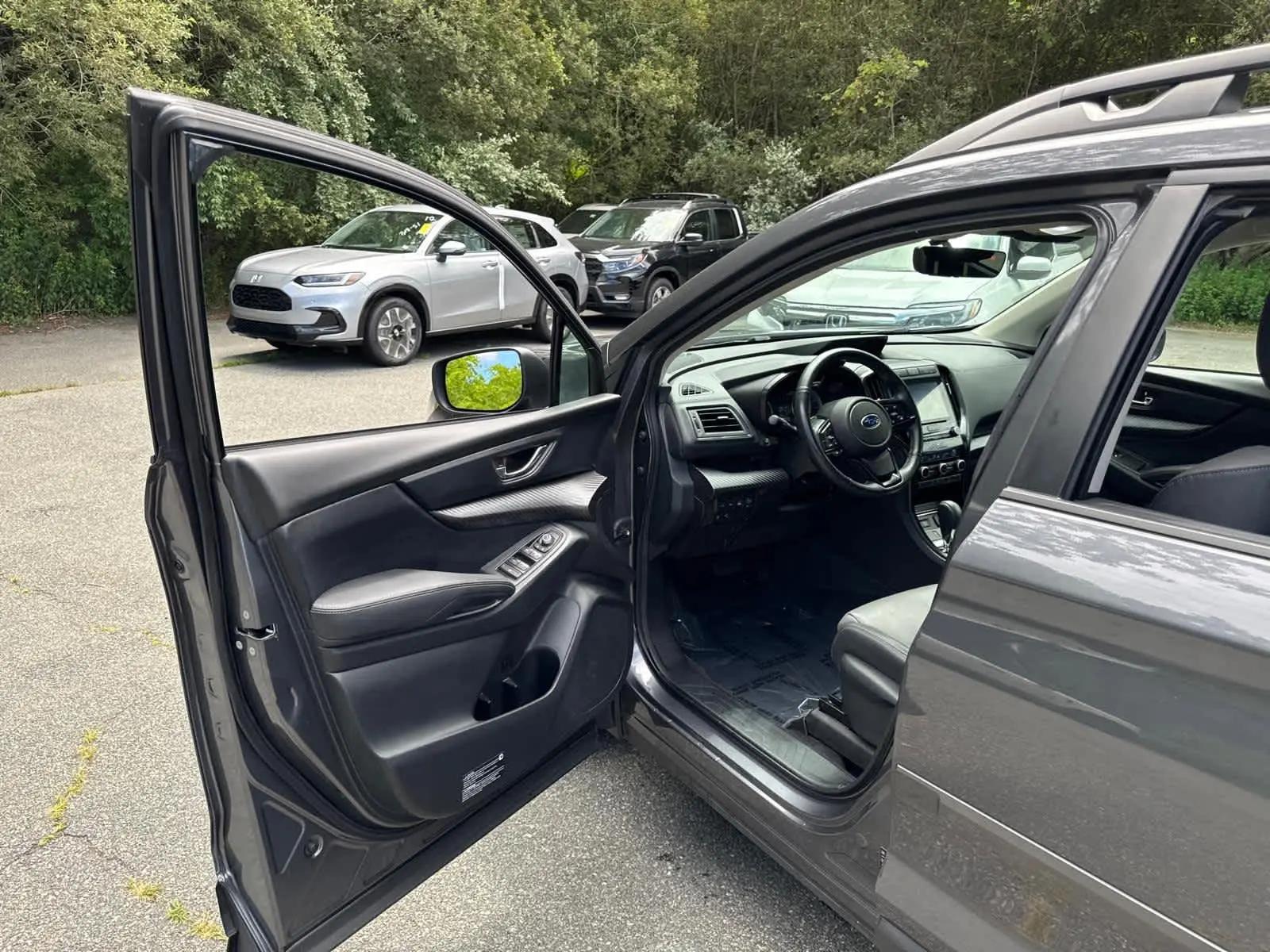 2022 Subaru Ascent Onyx Edition photo 7