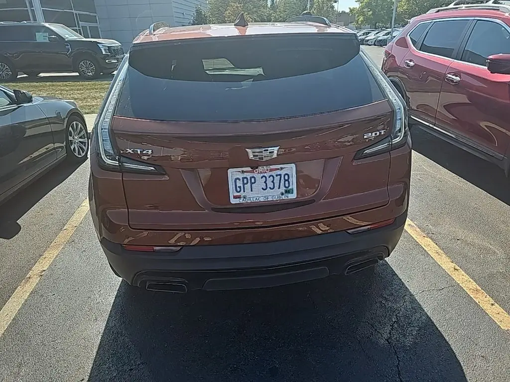 2019 Cadillac XT4 Sport photo 4