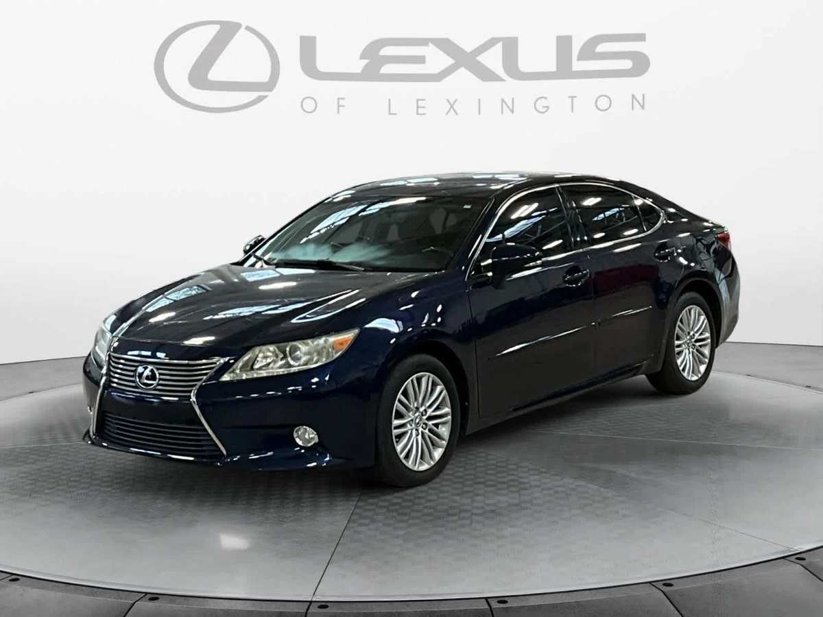 2013 Lexus ES 350 350's photo