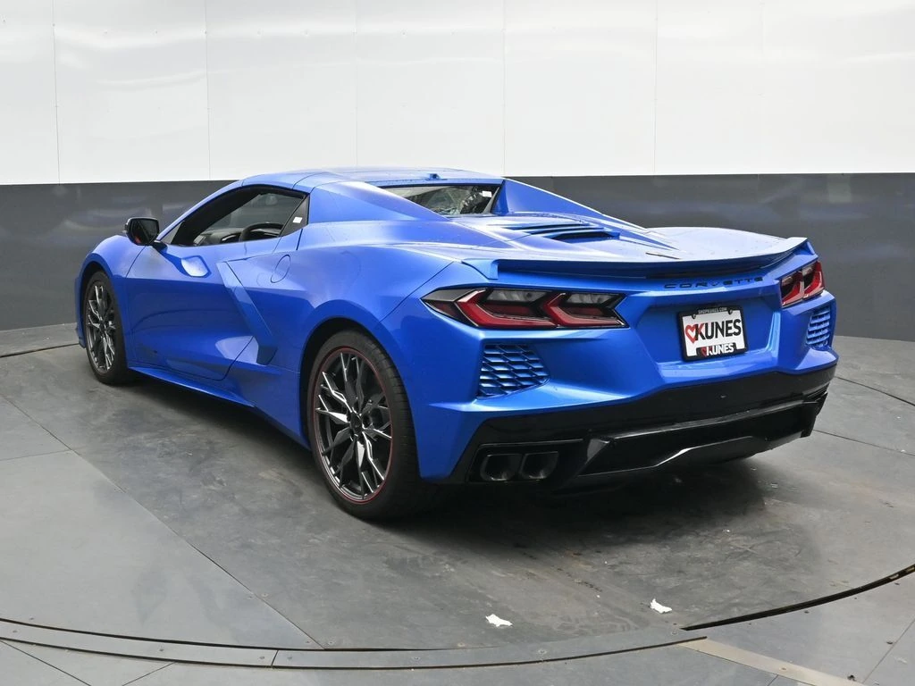 2024 Chevrolet Corvette 3LT - Photo 9