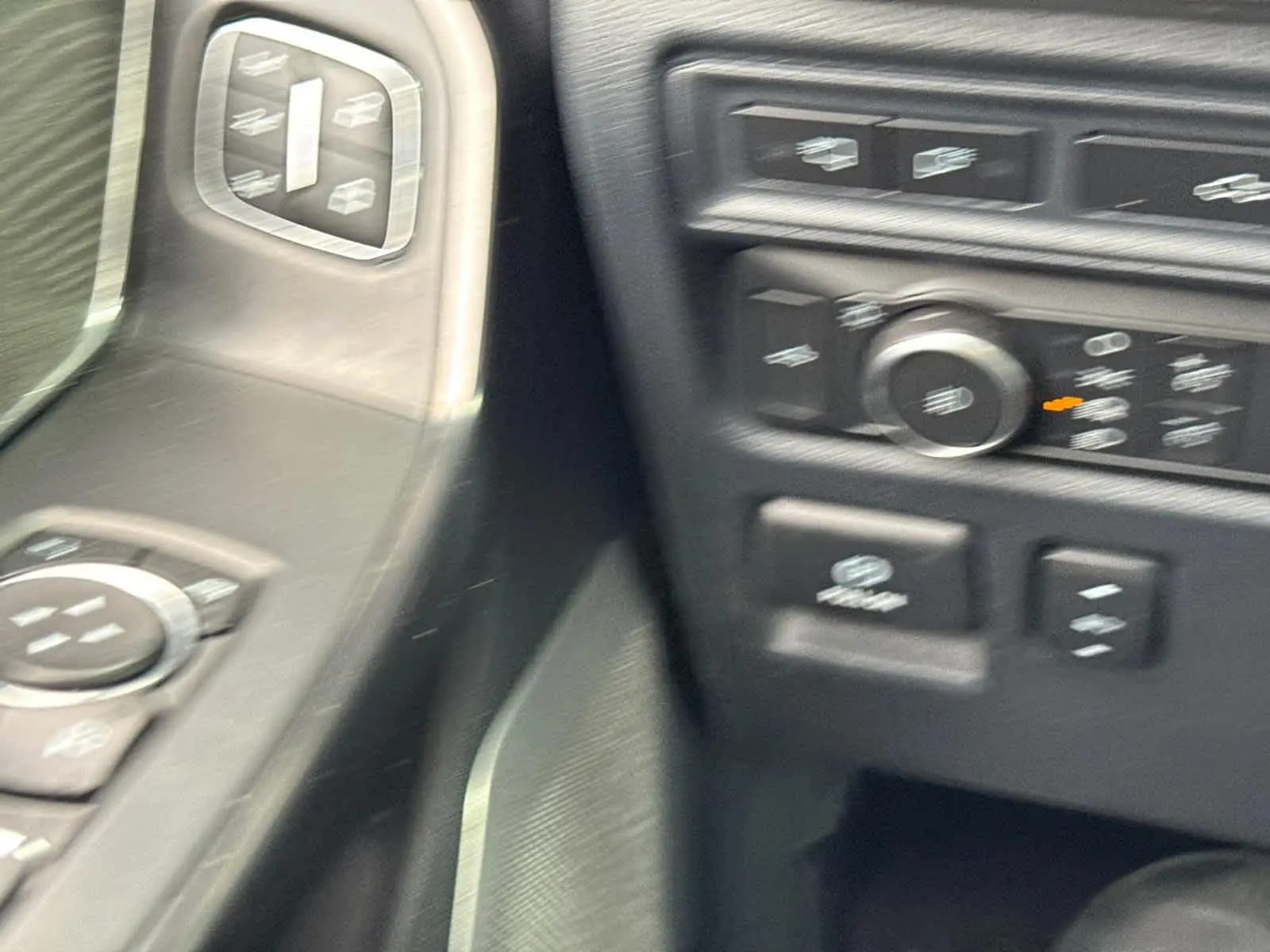 2022 Ford F-150 Platinum photo 21