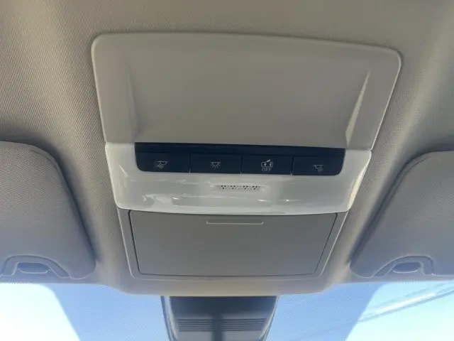 2025 Nissan Altima 2.5 SR photo 17