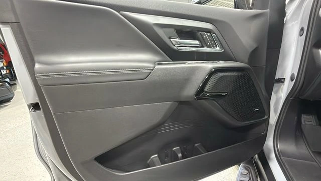 2026 Chevrolet Silverado EV LT - Photo 15