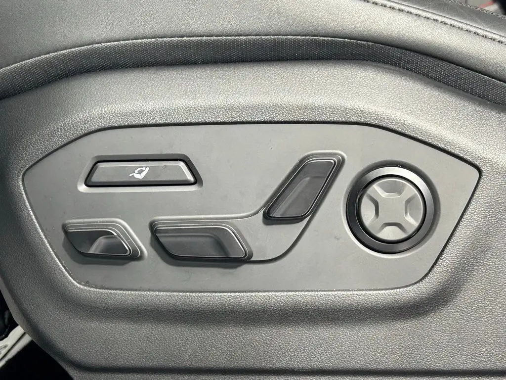 2025 Hyundai Santa Fe Calligraphy photo 32