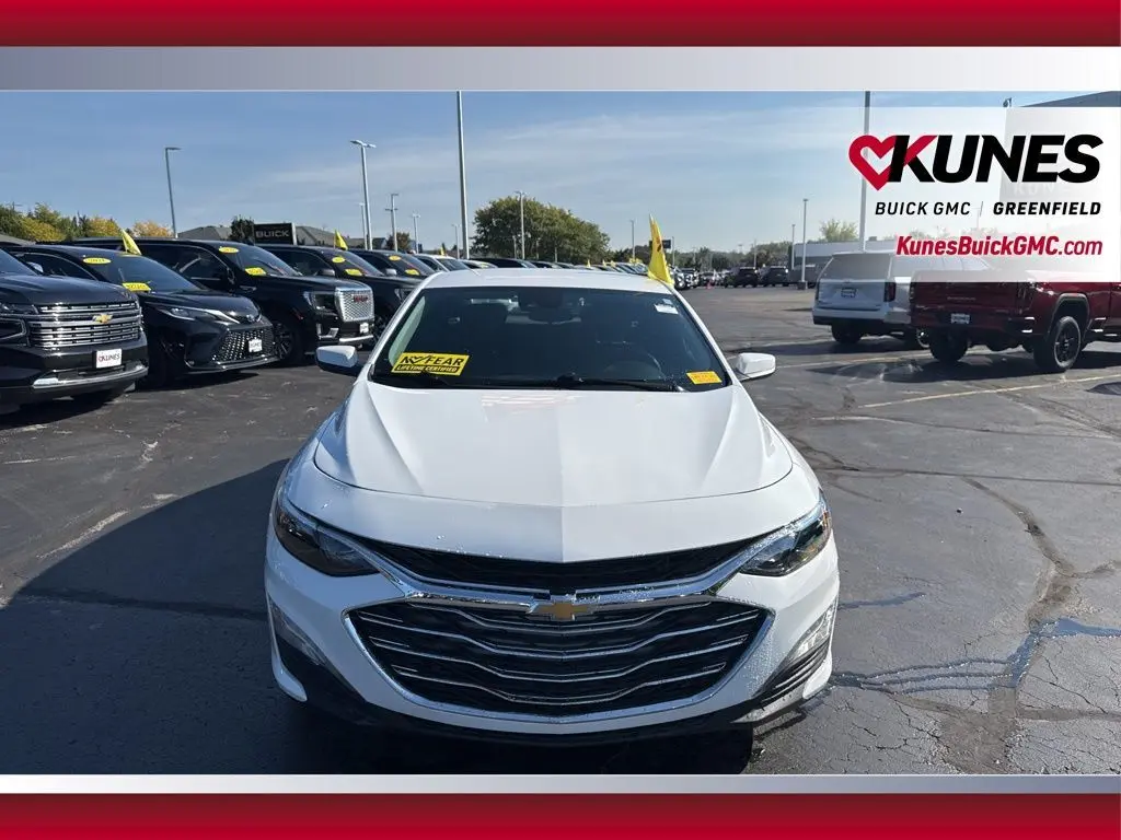2023 Chevrolet Malibu 1LT photo 8