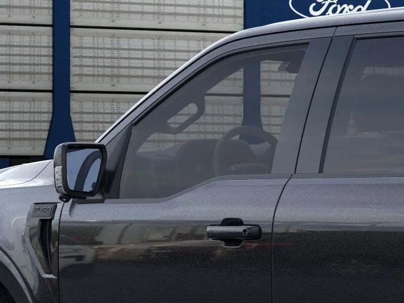 2025 Ford F-150 Lariat photo 13