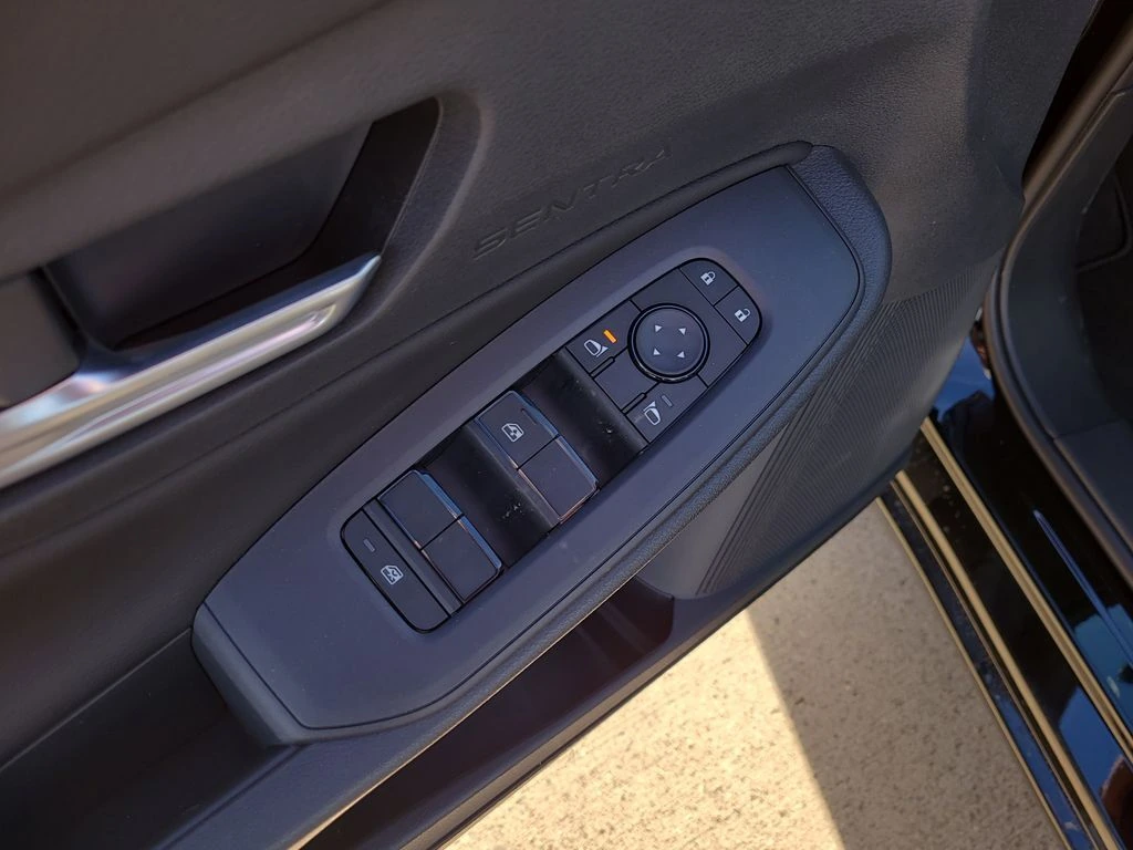 2026 Nissan Sentra SV - Photo 14