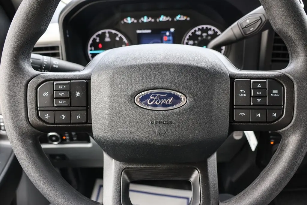 2025 Ford F-450 XL photo 18