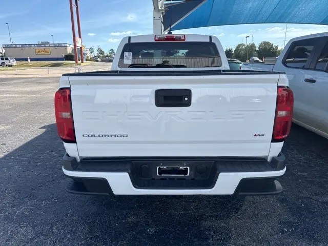 2021 Chevrolet Colorado LT photo 5