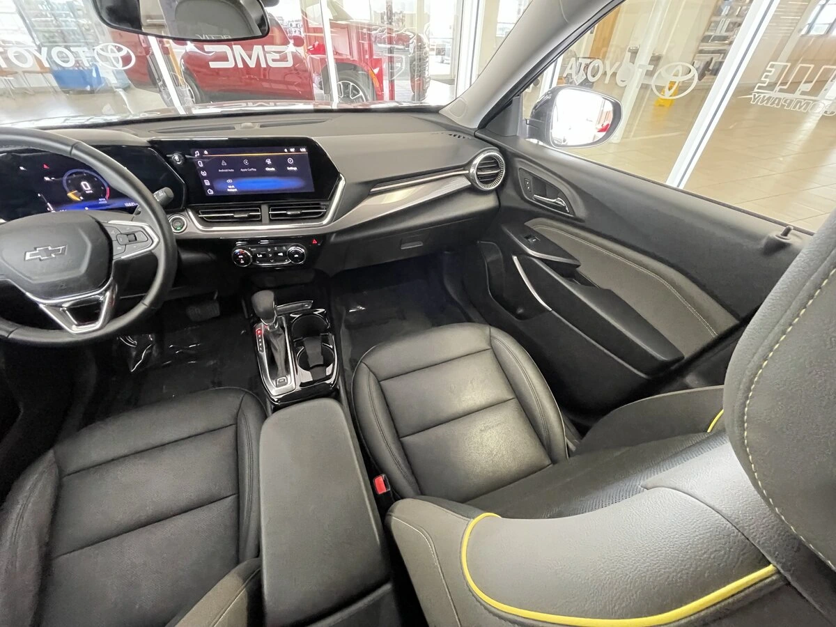 2025 Chevrolet Trax Activ - Photo 27