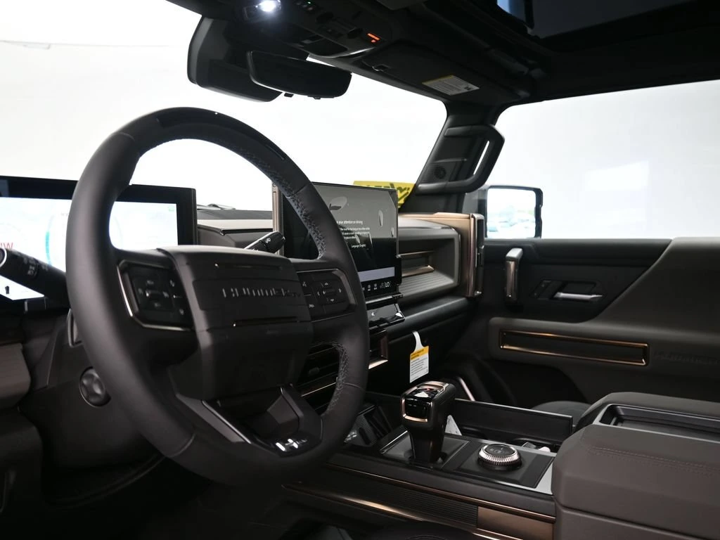 2025 GMC HUMMER EV 2X - Photo 16