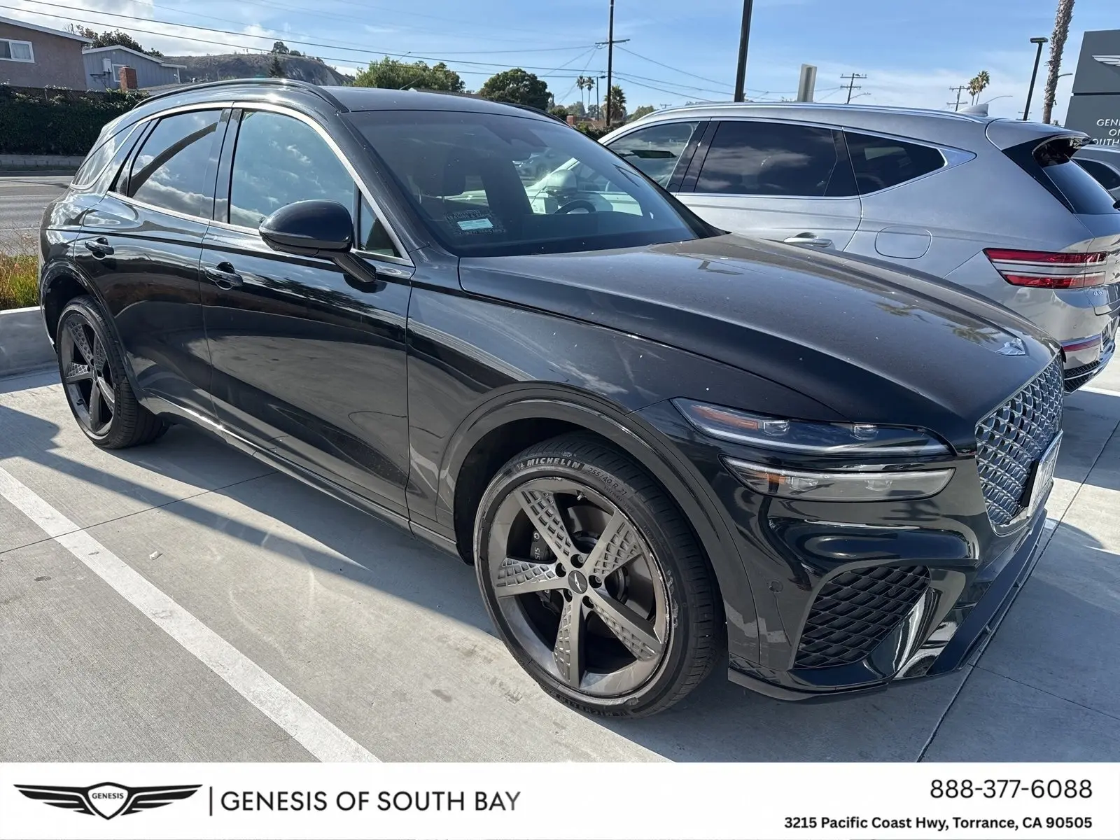 2023 GENESIS GV70 Standard