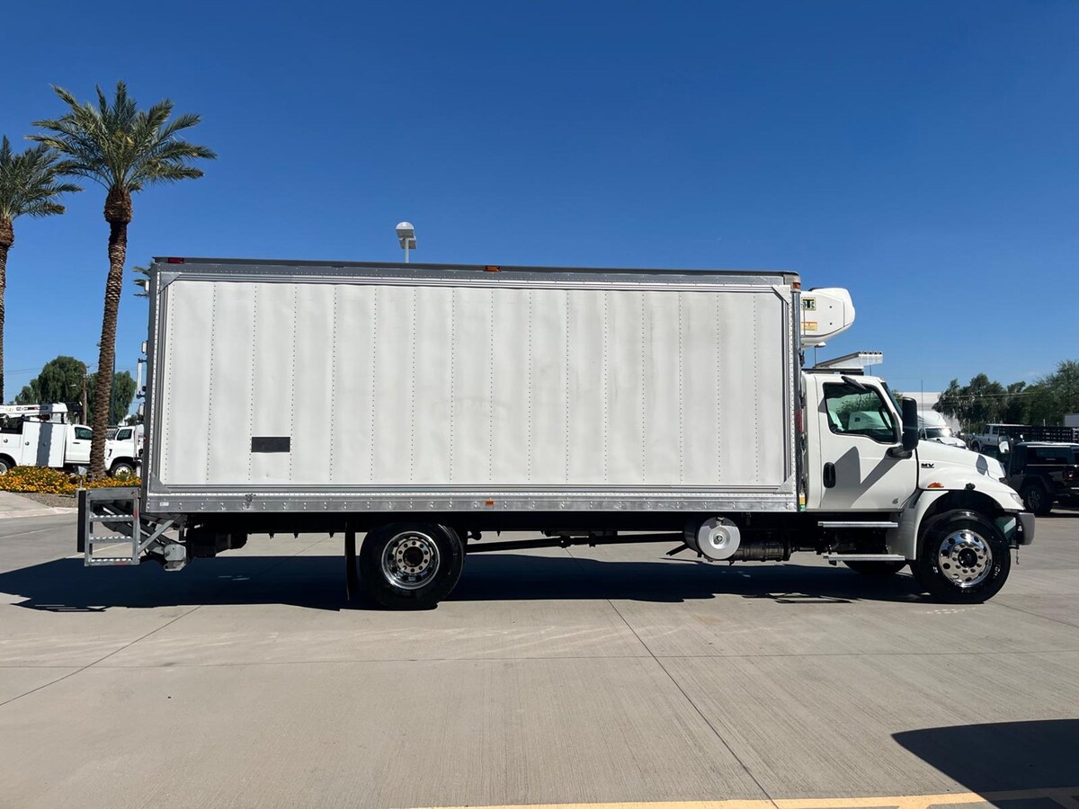 2020 International MV in Phoenix, AZ — photo 6