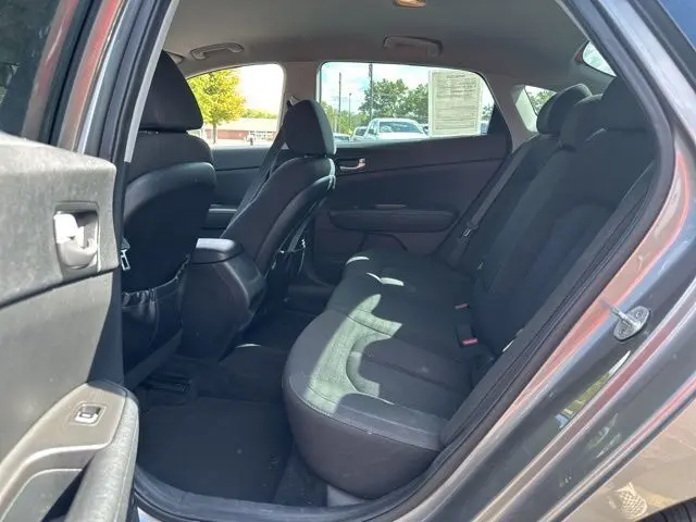 2018 Kia Optima LX photo 19