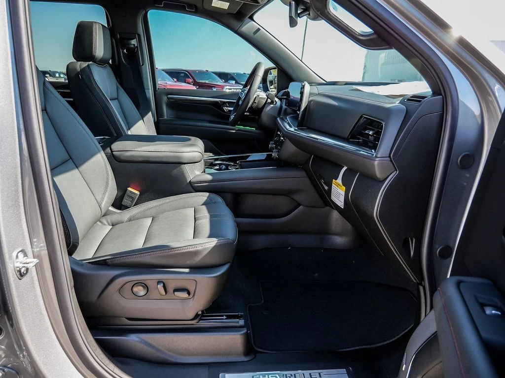 2026 Chevrolet Tahoe RST - Photo 14