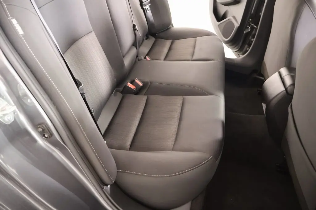 2024 Nissan Altima 2.5 SV photo 4