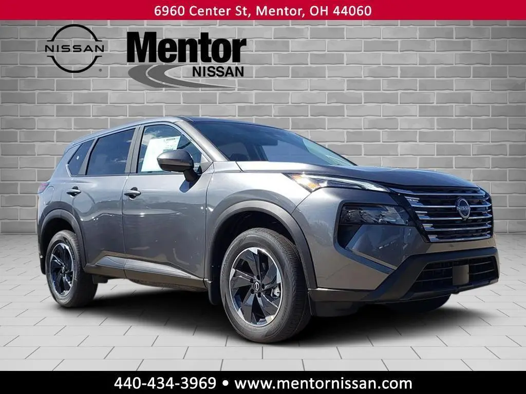 2026 Nissan Rogue SV's photo