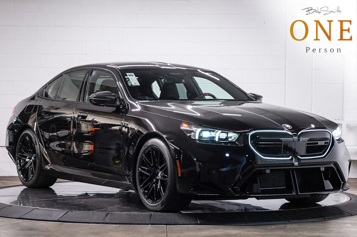 2026 BMW M5 M5 Sedan's photo