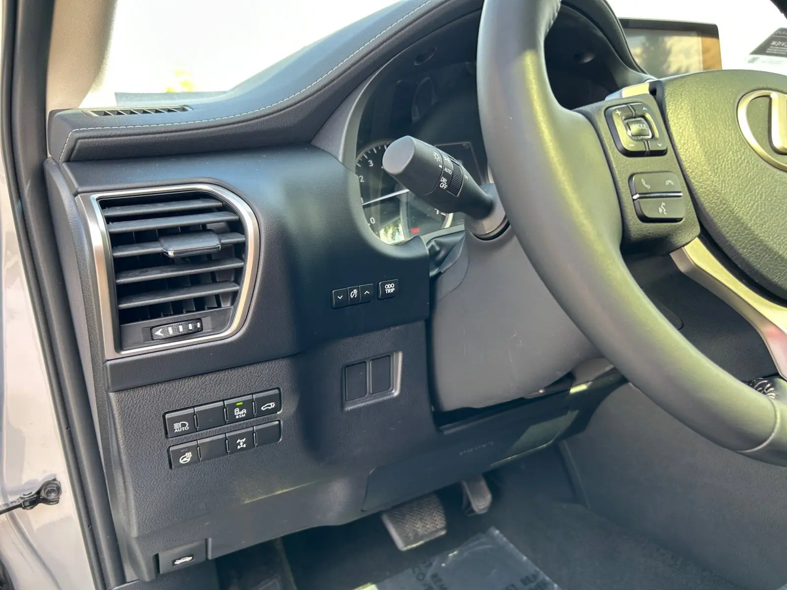 2019 Lexus NX 300 AWD photo 20