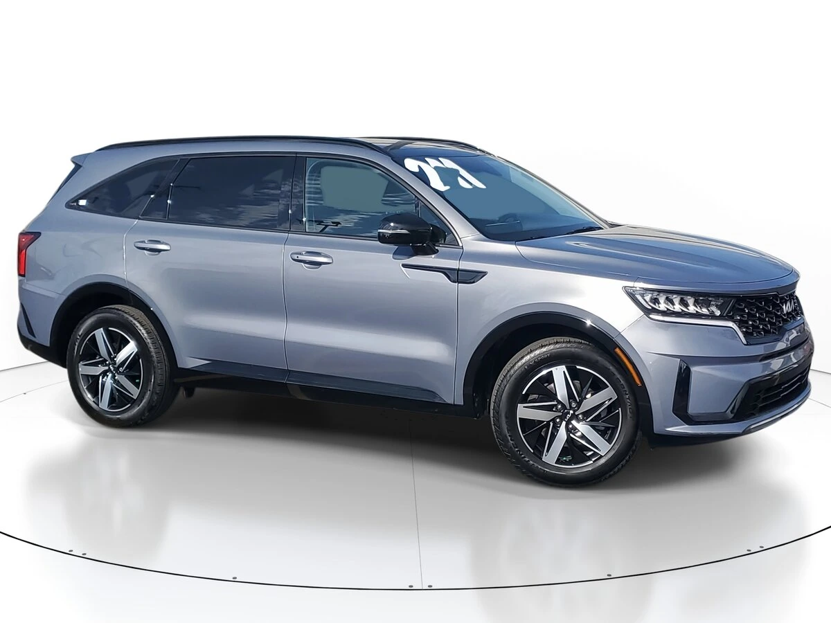 2023 Kia Sorento S
