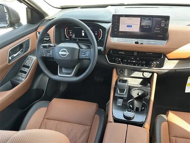 2026 Nissan Rogue Platinum photo 11