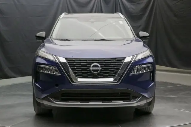 2023 Nissan Rogue SL photo 4