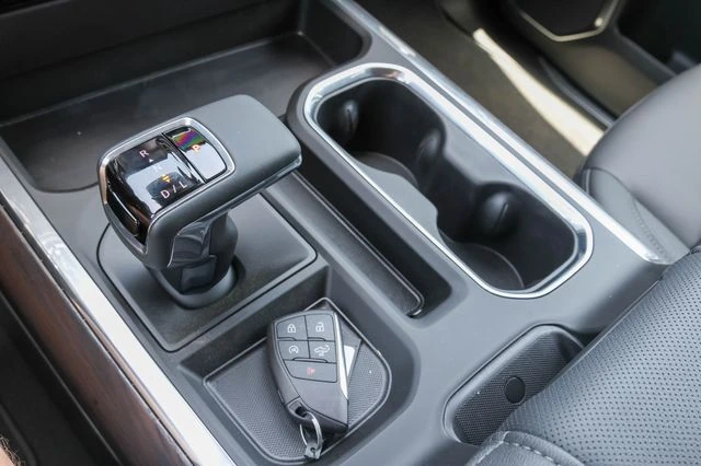 2026 GMC Sierra 1500 SLT - Photo 21