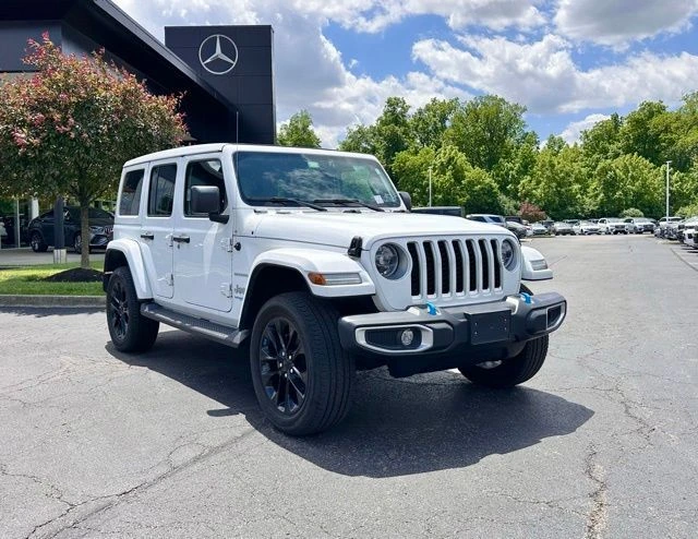 2022 Jeep Wrangler Sahara 4XE's photo