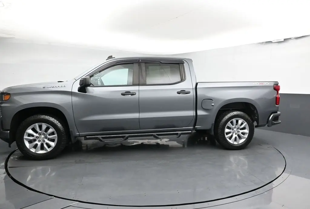 2020 Chevrolet Silverado 1500 Custom photo 5