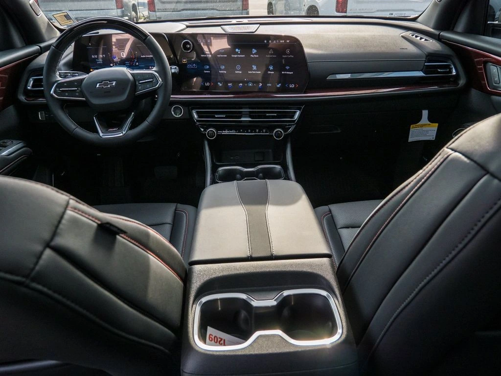 2026 Chevrolet Traverse Z71 - Photo 30