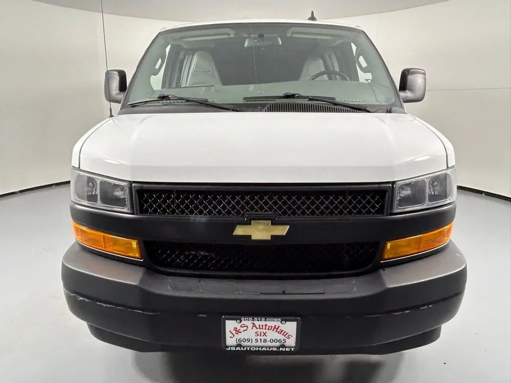 Used 2022 Chevrolet Express Cargo Work Van with VIN 1GCWGBF75N1282031 for sale in Ewing, NJ