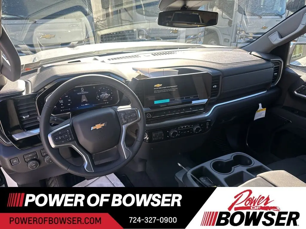 2026 Chevrolet Silverado 1500 LT photo 4