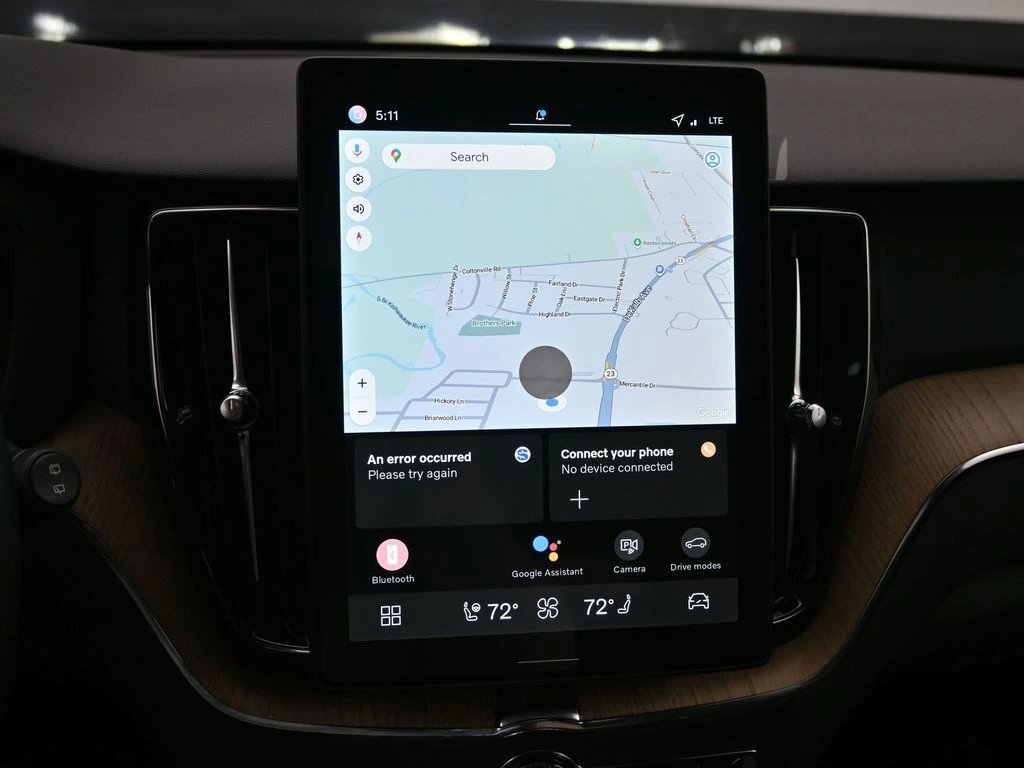 2026 Volvo XC60 Plus - Photo 12