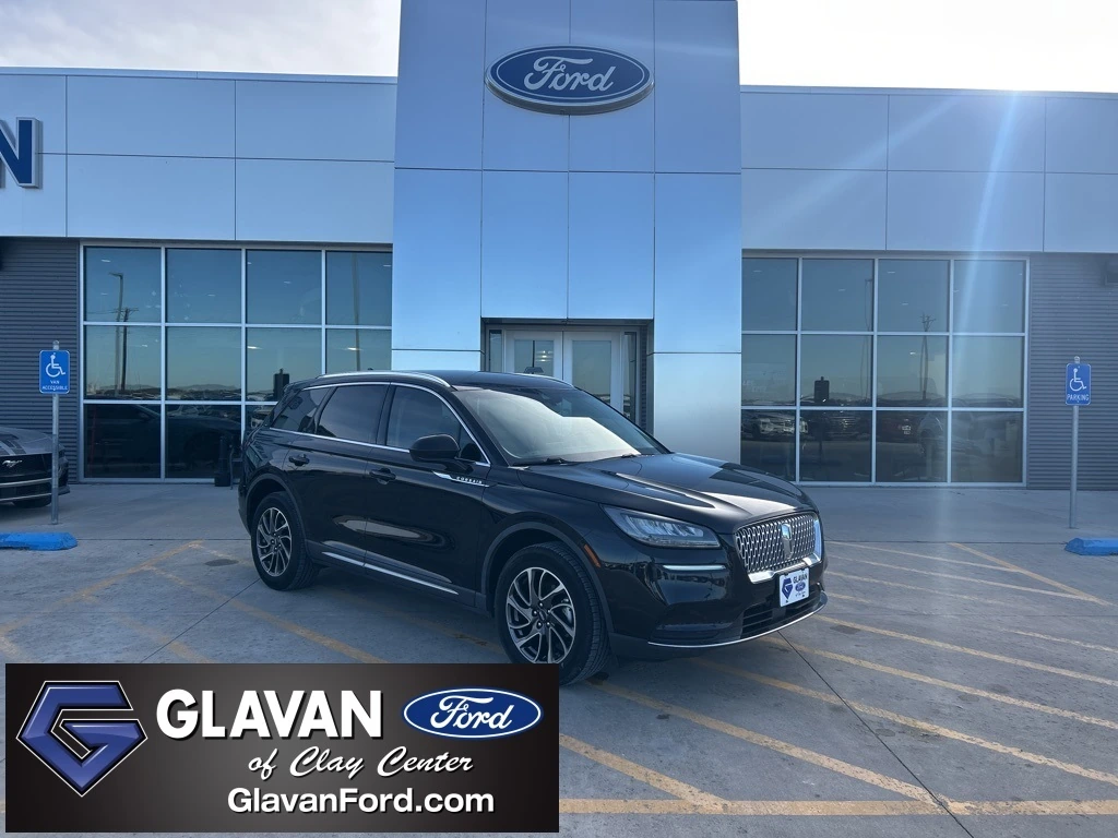 2020 Lincoln Corsair Base's photo