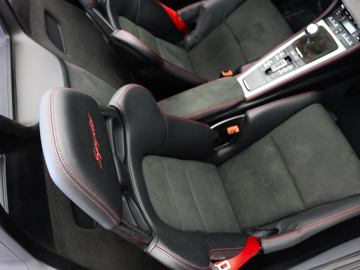 2022 Porsche 718 Spyder - Photo 12