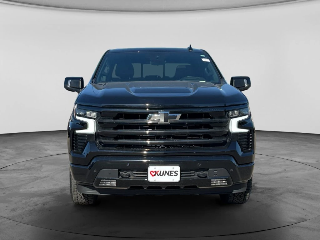 Used 2025 Chevrolet Silverado 1500 High Country with VIN 1GCUKJE89SZ123410 for sale in Hastings, Minnesota