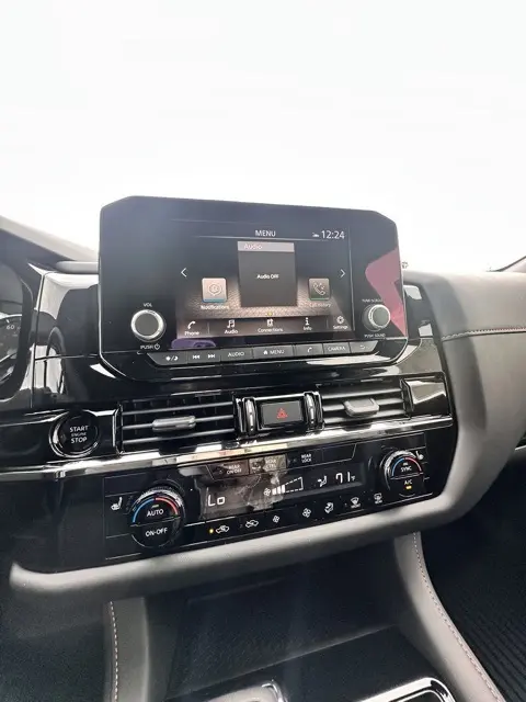 2025 Nissan Pathfinder Rock Creek photo 9