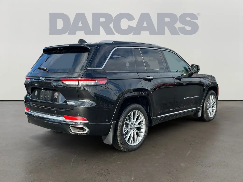 2024 Jeep Grand Cherokee Summit 4xe photo 4