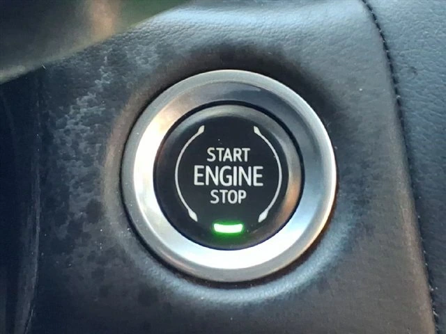 2023 GMC Yukon AT4 - Photo 16