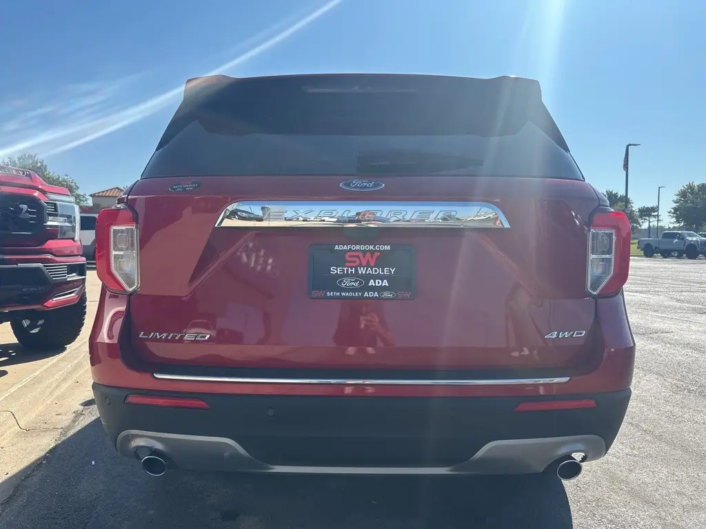 2024 Ford Explorer Limited photo 3