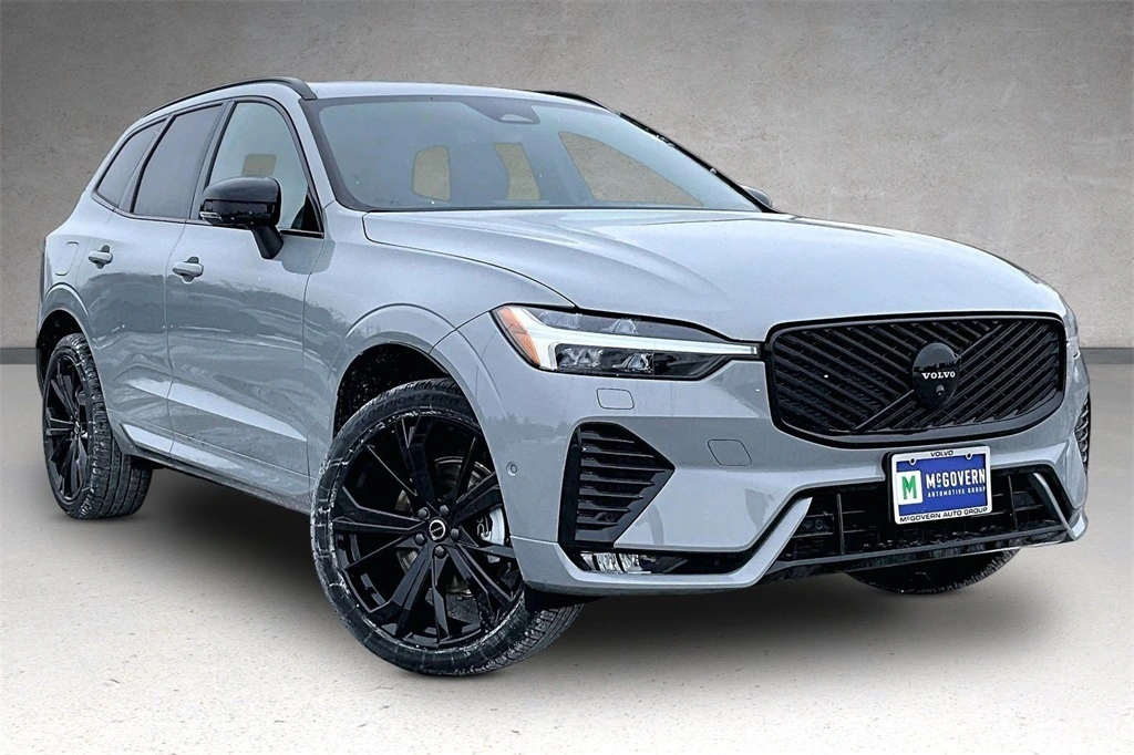 2026 Volvo - image 2