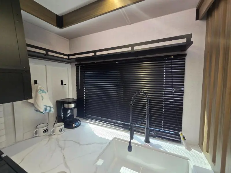 image-20