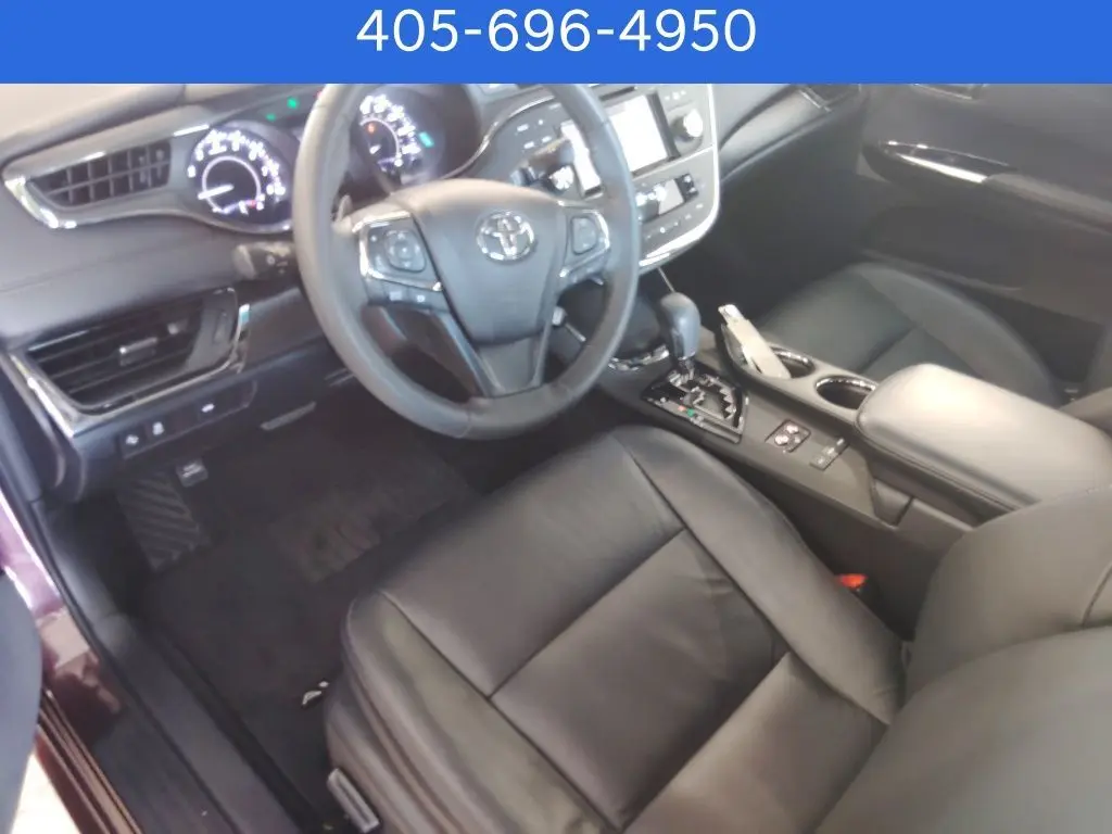 2017 Toyota Avalon XLE photo 7
