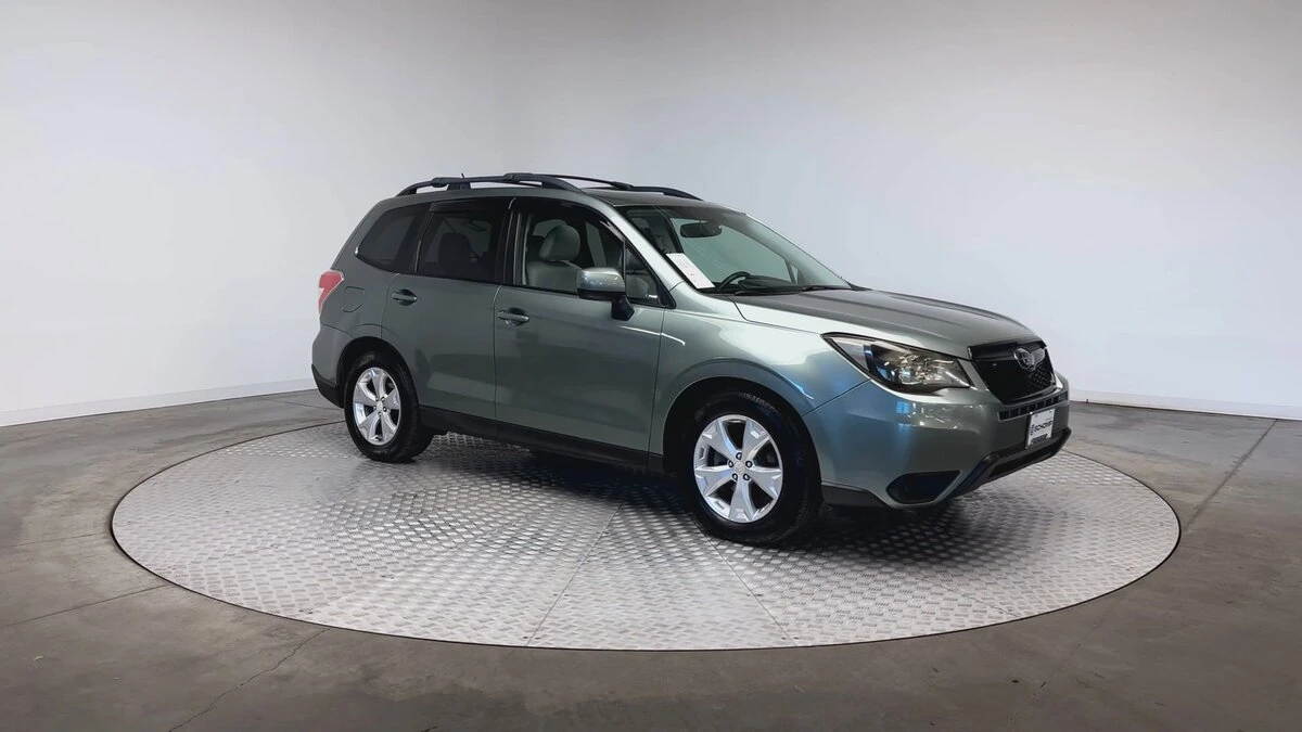 Used 2014 Subaru Forester i Premium with VIN JF2SJAEC8EH458569 for sale in Highlands Ranch, CO