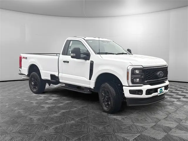 2026 Ford F-350 photo 7