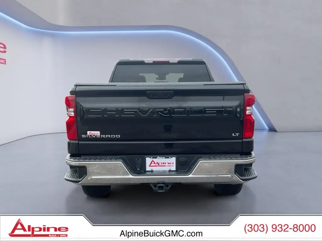 2022 Chevrolet Silverado 1500 LT photo 4