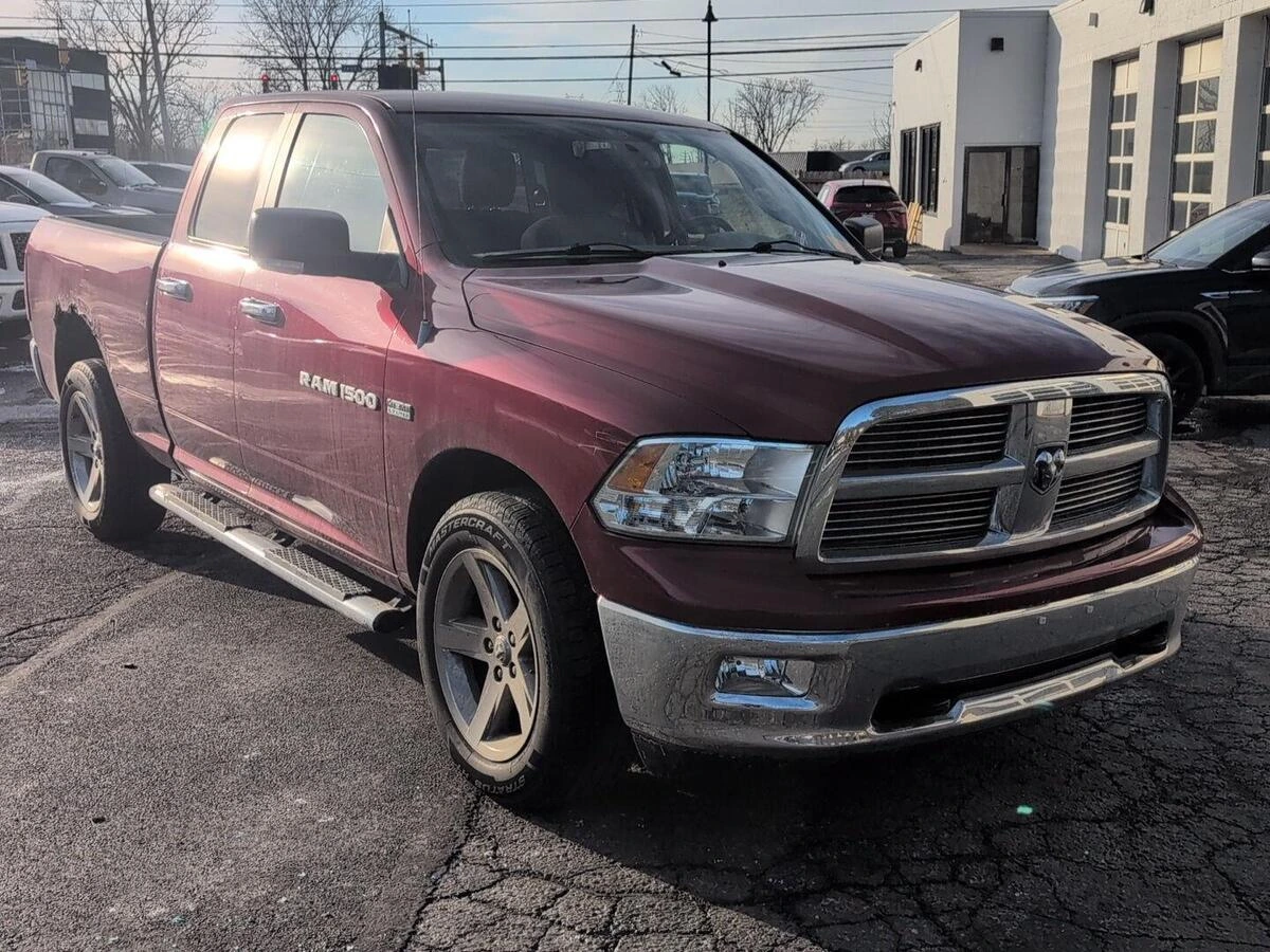 2011 RAM 1500 Base's photo