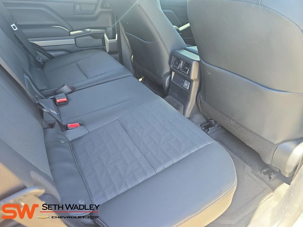 2026 Toyota 4Runner TRD Off-Road Premium - Photo 11