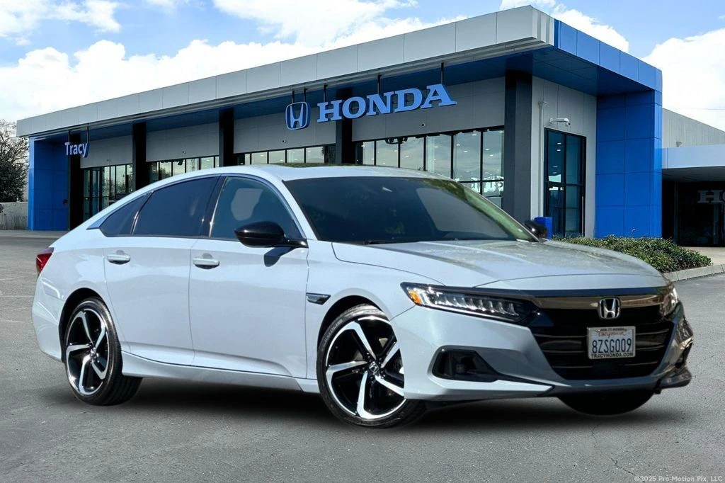 2022 Honda Accord 2.0T Sport Auto's photo